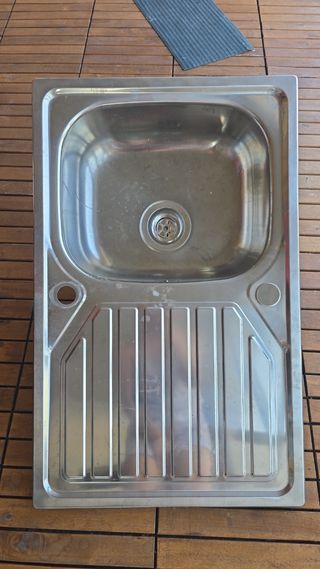 Fregadero prácticamente nuevo