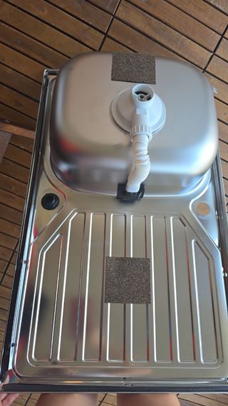 Fregadero prácticamente nuevo