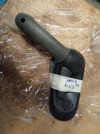 Manipulo Porta Corsa B esquerdo