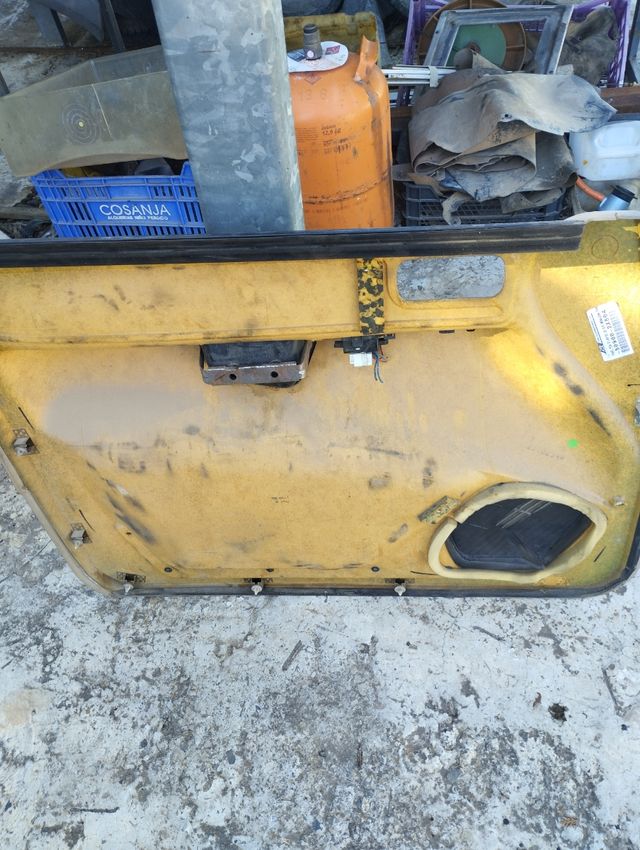 Paneles puerta terrano