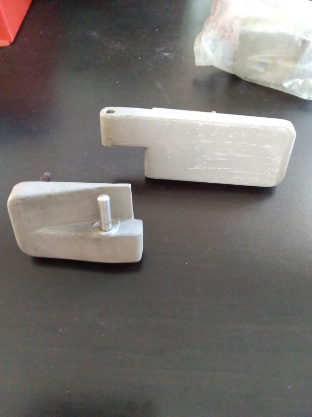 Bisagra la pequeña Citroen C15 (Puerta Trasera)