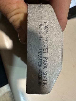 Regulador de Voltaje Suzuki