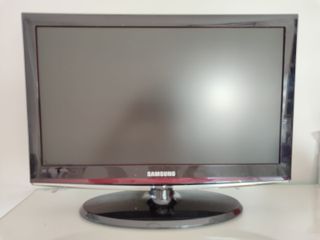 TV SAMSUNG 22" LE22C450E1W