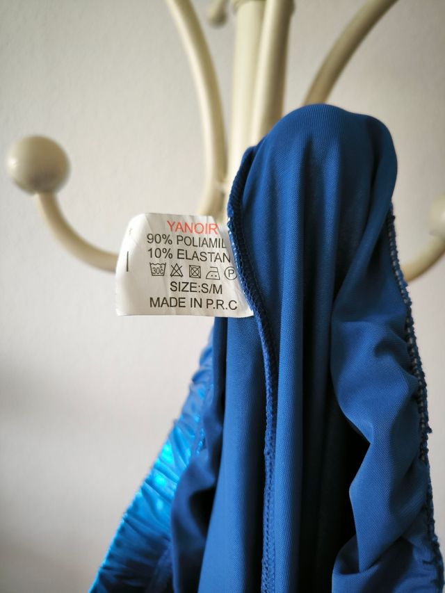 Mallas azules metalizadas