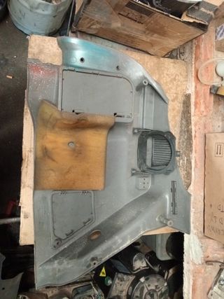 Plásticos traseiros Esq e dir Corsa B 5 portas