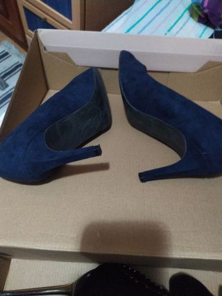 TACONES