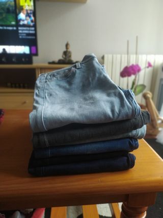 7Vaqueros Levis 701 Talla 25 (36)