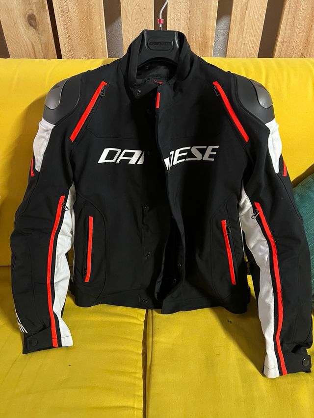 Chaqueta Dainese Racing 3 D Dry talla 50