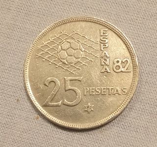 20) Moneda 25 Pesetas Juan Carlos I 1982 con error