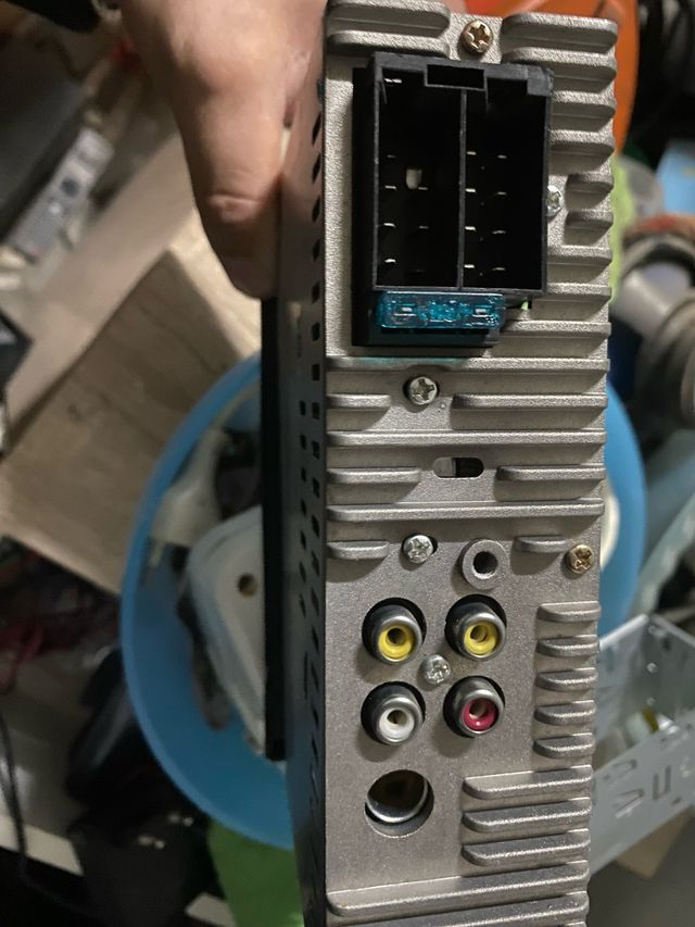 Stereo auto L-M 9702 con display 4”