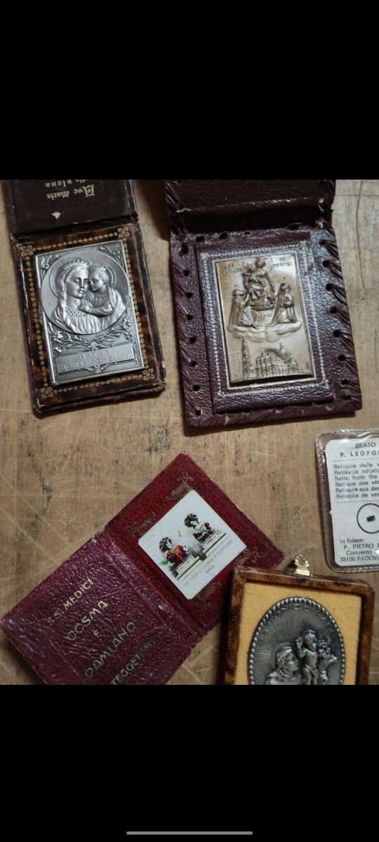 Lotto reliquie e oggetti sacri