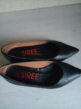 Zapatos tacón negro piel