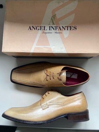 Zapatos elegantes
