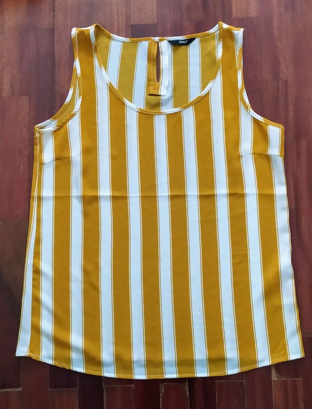 Blusa sin mangas, Only, NUEVA, talla 38 como 40