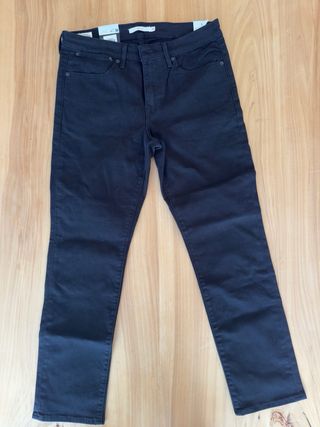 Pantalones Levis NUEVOS 712 Slim