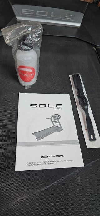 Cinta de córrer professional Sole f65