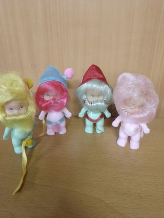 ANTIGUAS MUÑECAS BARBUDAS