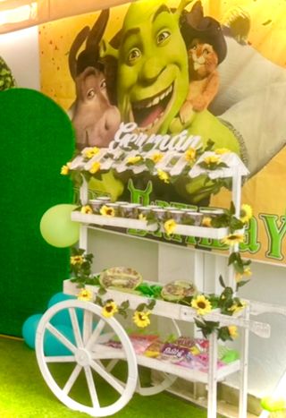 ALQUILER CARRO DE MADERA DECORADO PARA EVENTOS
