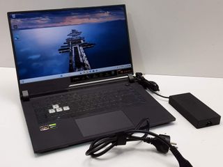 pc portatil rog strix mt7921