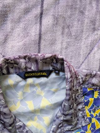 Camisa hawaiana  Quiksilver 