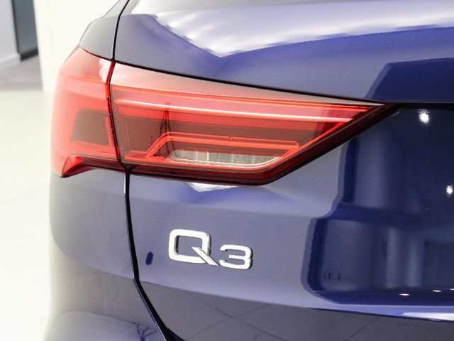 AUDI Q3 1.4 45 TFSI E S TRONIC ADVANCED 245 5P