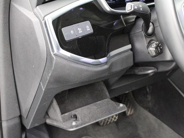 AUDI Q3 1.4 45 TFSI E S TRONIC ADVANCED 245 5P