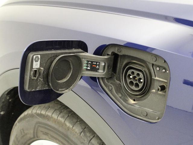 AUDI Q3 1.4 45 TFSI E S TRONIC ADVANCED 245 5P