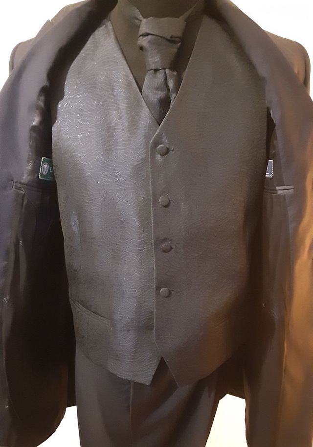 Completo uomo da cerimonia