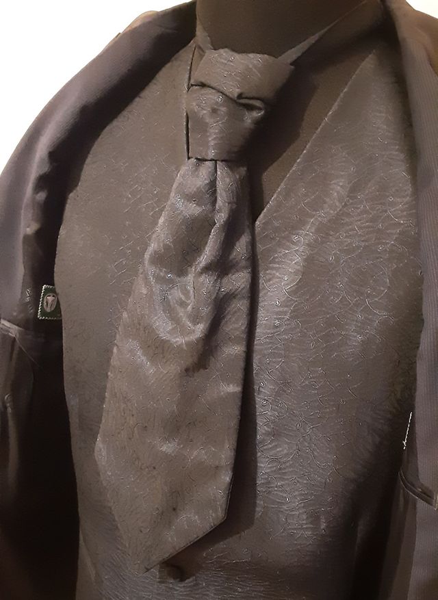 Completo uomo da cerimonia