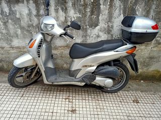 Honda SH 150 Scooter