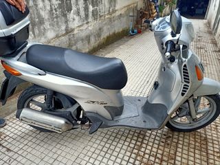 Honda SH 150 Scooter