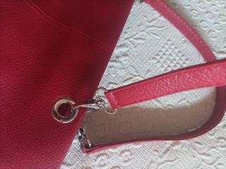 Bolso rojo de hombro
