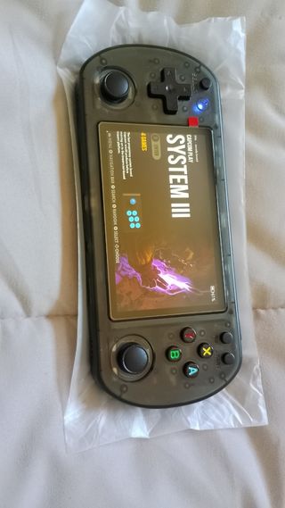CONSOLA DE JUEGOS ESTILO PORTATIL MUY CHULA NUEVA