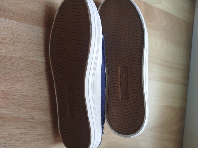 Zara zapatillas destalonadas