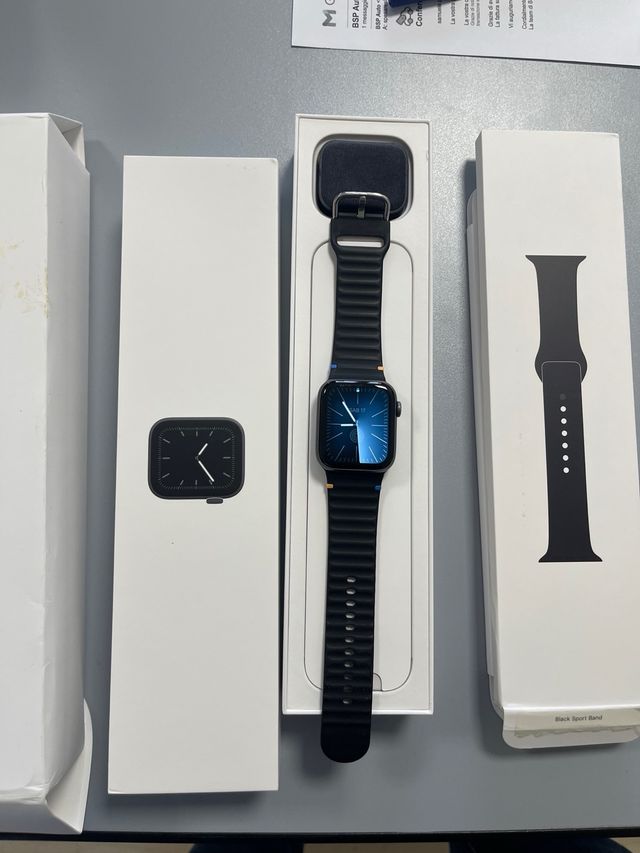 Apple Watch 5 Space Gray - usato - 44 mm