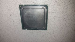Placa Base Gigabyte GA-8I945P Pro + regalos