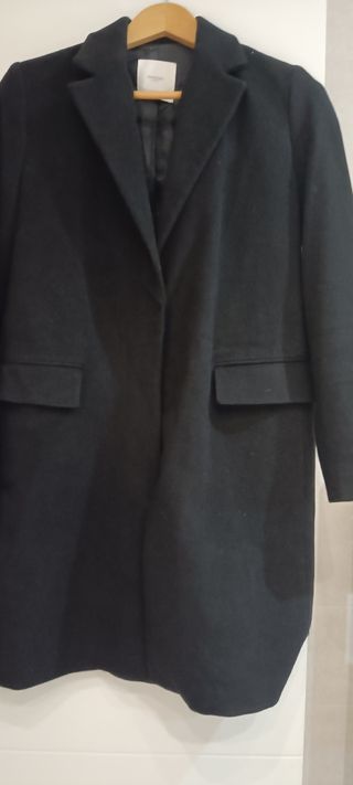 Abrigo Mango negro talla S