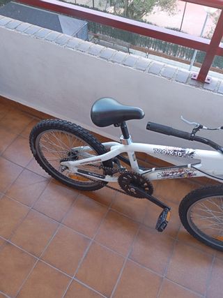 BMX 720x10: bici usada solo falta las cámara 