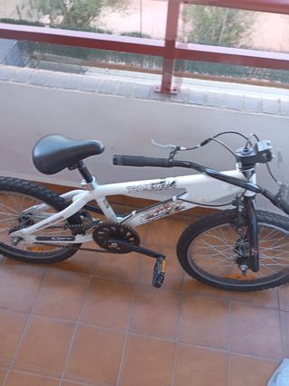 BMX 720x10: bici usada solo falta las cámara 