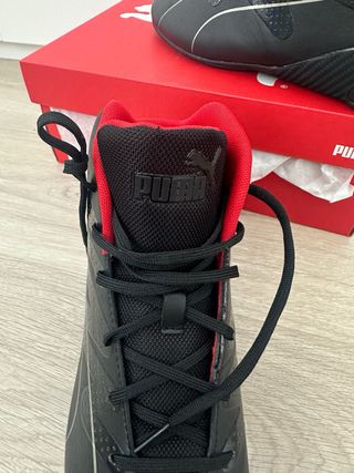 Zapatillas puma ferrari sin estrenar.