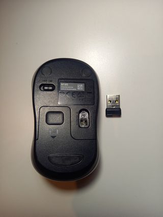 Ratón Logitech M185 inalámbrico