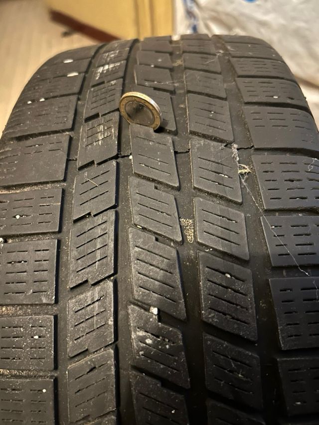 Neumáticos invierno 195/65R15