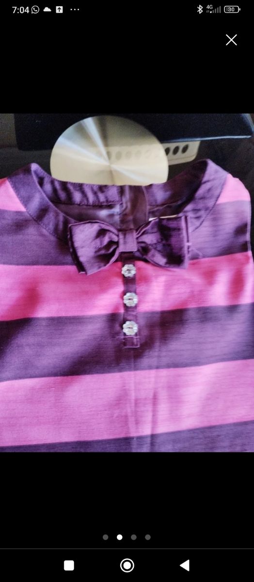 Vestido fucsia de rayas