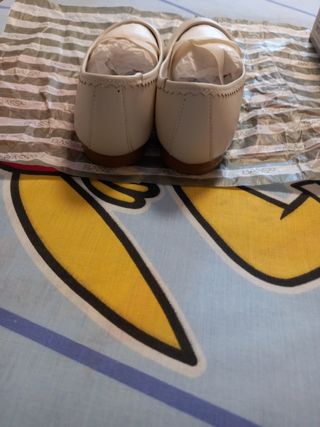 Zapatos niña Basso blancos