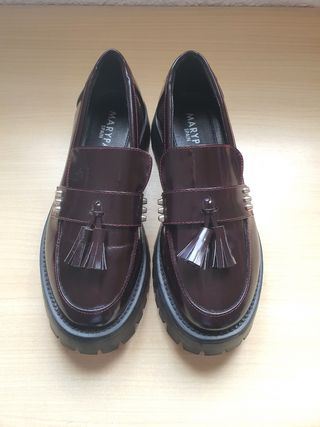 Mocasines granates