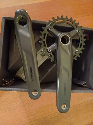 Bielas y plato Shimano  BB-MT500