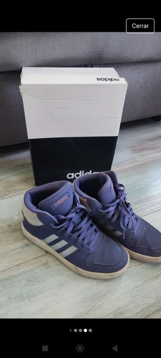 Zapatillas Adidas altas moradas