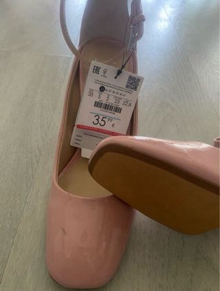Zapatos Bershka tacón rosa 