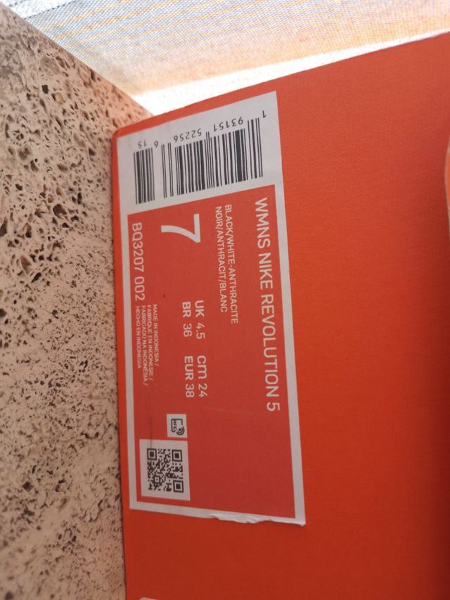 Scarpe donna sportiva by Nike Revolution 7 