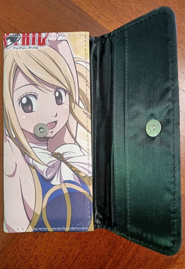 Portafogli di "One Piece", "Fairy Tail" e RFID